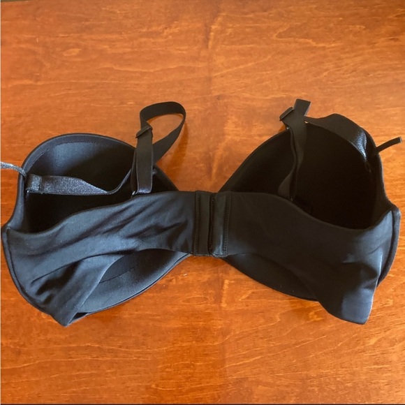 WARNER’S Strapless Bra, convertible to straps - Picture 2 of 5